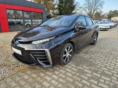 Używany Toyota Mirai 154 KM (113 kW) 2019 Czarny Sedan/Limuzyna