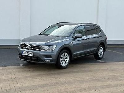 Szary Używany 2018 VW Tiguan Comfortline SUV | 69 500 zł (Dobra cena)