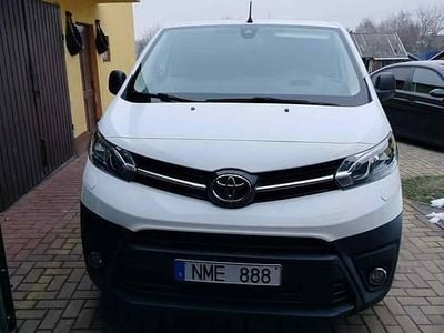Używany 2017 Toyota Proace Minivan | 39 400 zł