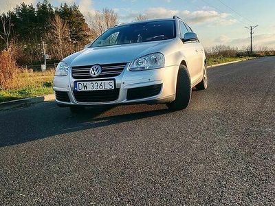 Srebrny Używany 2007 VW Golf V Kombi | 6300 zł (Dobra cena)