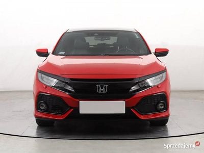 Czerwony Używany 2019 Honda Civic Hatchback | 69 999 zł (Uczciwa cena)