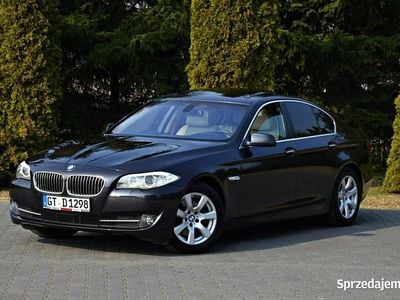 Używany BMW 520 184 KM (135 kW) 2012 Granatowy Sedan/Limuzyna