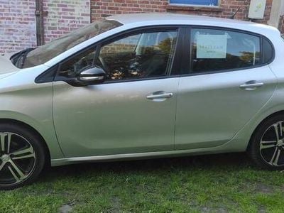 Używany Peugeot 208 68 KM (50 kW) 2012 Hatchback