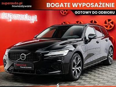 Używany Volvo V60 R-Design 255 KM (187 kW) 2020 Czarny Kombi