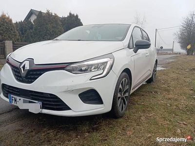 Używany Renault Clio IV 2019 Biały Sedan/Limuzyna