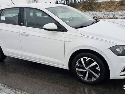 Używany VW Polo Comfortline 95 KM (69 kW) 2018 Biały Hatchback