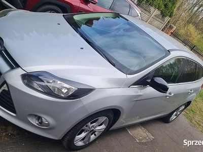 Srebrny Używany 2014 Ford Focus Kombi | 19 500 zł (Dobra cena)