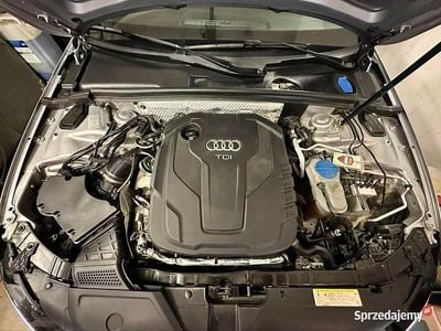 Używany Audi A4 2015 Srebrny Kombi