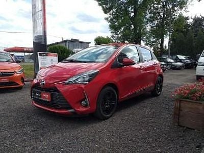Czerwony Używany 2019 Toyota Yaris Hatchback | 47 900 zł (Uczciwa cena)