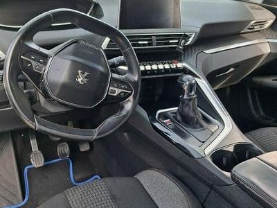 Biały Używany 2017 Peugeot 3008 SUV | 58 900 zł