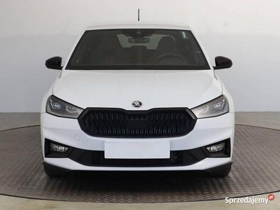 Biały Używany 2023 Skoda Fabia Hatchback | 72 999 zł