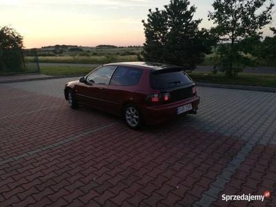 Używany Honda Civic 188 KM (138 kW) 1994 Bordowy