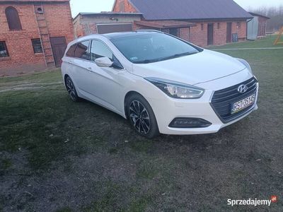 używany Hyundai i40 kombi 2015 rok automat 141km