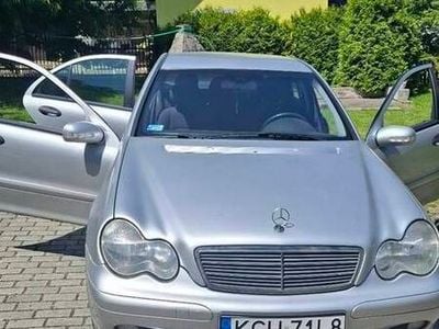 Mercedes C220