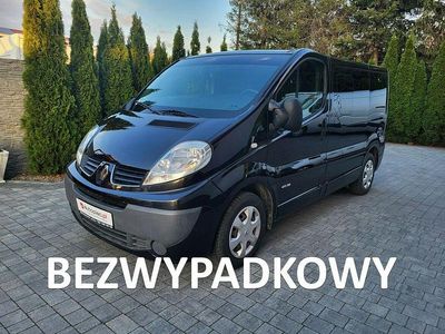 Czarny (metalik) Używany 2007 Renault Trafic Expression Minivan | 38 900 zł (Dość drogi)