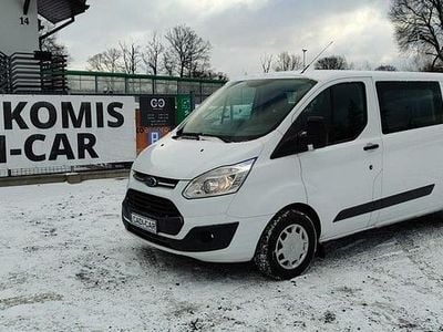 Używany Ford Transit Custom 130 KM (95 kW) 2017 Biały Sedan/Limuzyna
