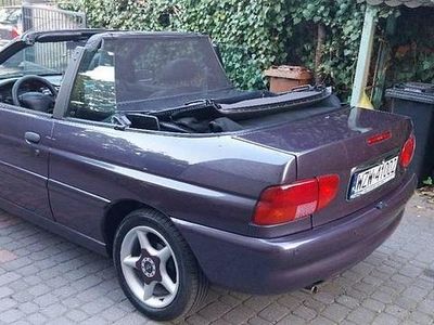 Używany Ford Escort Cabriolet 1997 Fioletowy Kabriolet
