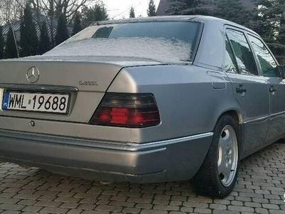 używany Mercedes E300 w124 d