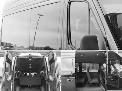 Czarny Używany 2024 Mercedes Sprinter Van | 229 000 zł