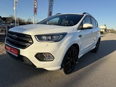 Biały Używany 2018 Ford Kuga ST-Line SUV | 68 900 zł (Uczciwa cena)