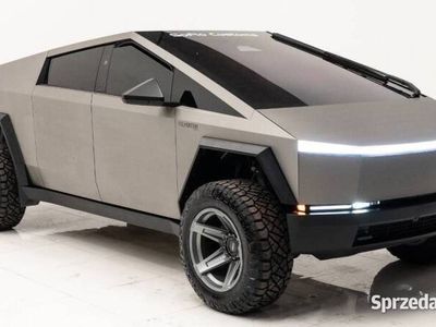 Używany 2024 Tesla Cybertruck Pickup | 570 000 zł
