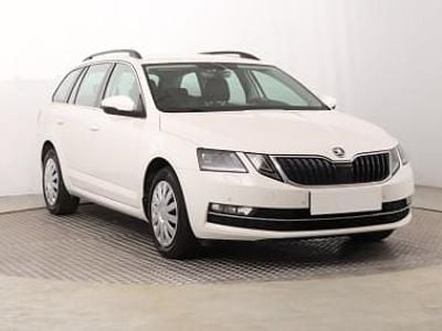 Używany Skoda Octavia 150 KM (110 kW) 2020 Biały Kombi
