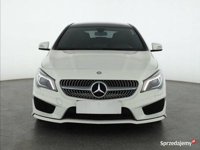 Mercedes CLA200