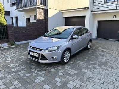 Używany Ford Focus Titanium 101 KM (74 kW) 2012 Szary Hatchback