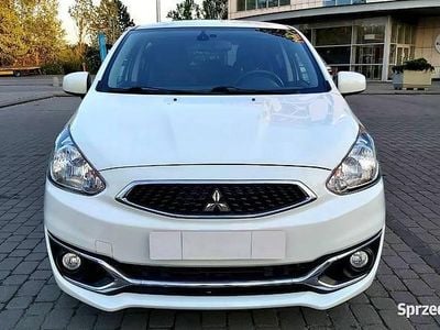 Używany Mitsubishi Space Star Invite 80 KM (58 kW) 2020 Biały Hatchback