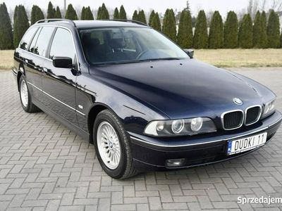 Granatowy Używany 1999 BMW 523 Kombi | 15 900 zł