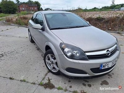 Opel Astra GTC