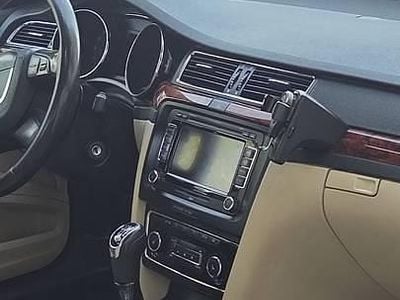 Używany Skoda Superb Elegance 2009 Czarny Hatchback