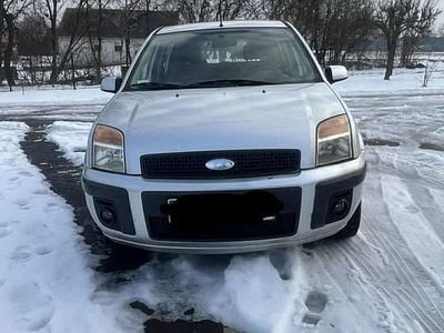 Używany Ford Fusion 2006 Hatchback