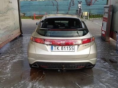 Używany Honda Civic 140 KM (102 kW) 2007 Złoty Hatchback