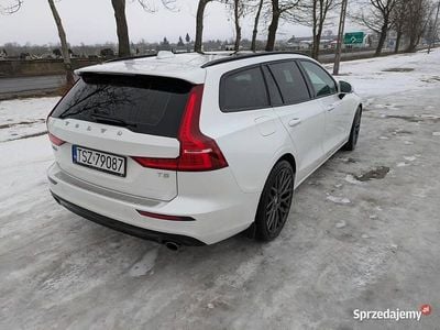 Używany Volvo V60 2020 Biały Kombi