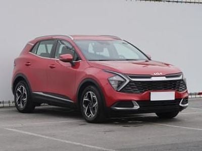 Czerwony Używany 2023 Kia Sportage SUV | 97 999 zł (Uczciwa cena)