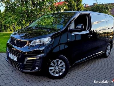 Peugeot Traveller