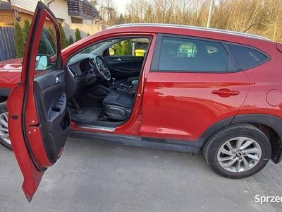 Czerwony Używany 2017 Hyundai Tucson SUV | 67 500 zł (Uczciwa cena)
