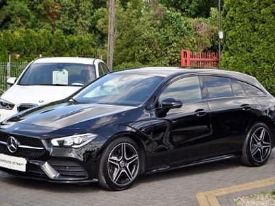 Czarny Używany 2020 Mercedes CLA180 Shooting Brake AMG line Kombi | 104 900 zł