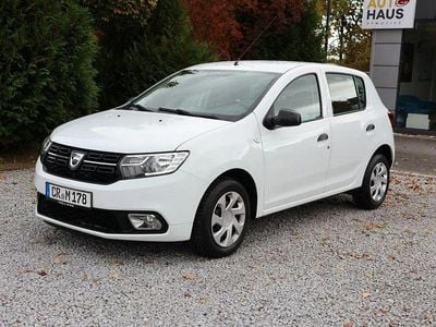 Biały Używany 2018 Dacia Sandero Sedan/Limuzyna | 27 400 zł (Drogi)