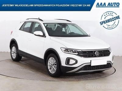 Używany VW T-Roc 150 KM (110 kW) 2023 Biały SUV