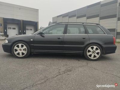 Używany Audi S4 1999 Czarny Kombi