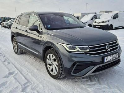 Używany VW Tiguan 190 KM (139 kW) 2022 Szary SUV