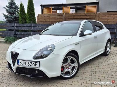 Biały Używany 2013 Alfa Romeo Giulietta Hatchback | 35 000 zł