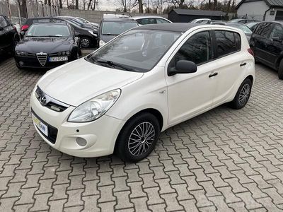 używany Hyundai i20 1.4dm 90KM 2011r. 216 000km