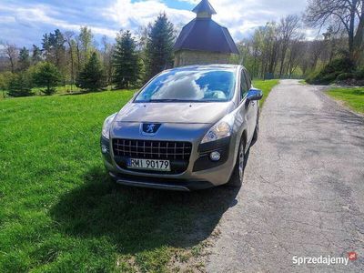 używany Peugeot 3008 Skóra, panorama, head up, hak, radar