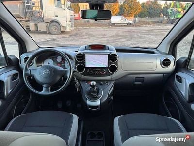 Szary Używany 2016 Citroën Berlingo Minivan | 31 950 zł (Uczciwa cena)