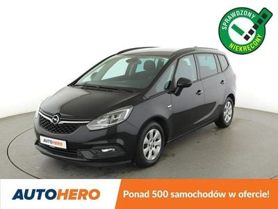używany Opel Zafira navi klima auto grzane fotele czujniki parkowania grzana kierownica