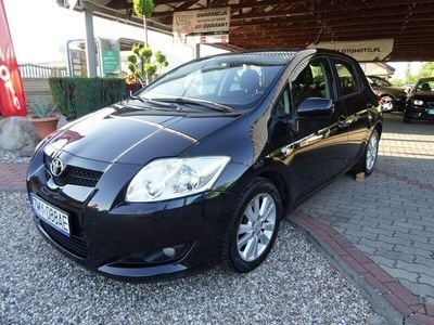 Czarny Używany 2006 Toyota Auris Hatchback | 14 900 zł (Dość drogi)