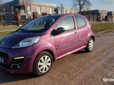 Używany 2013 Peugeot 107 Hatchback | 8800 zł